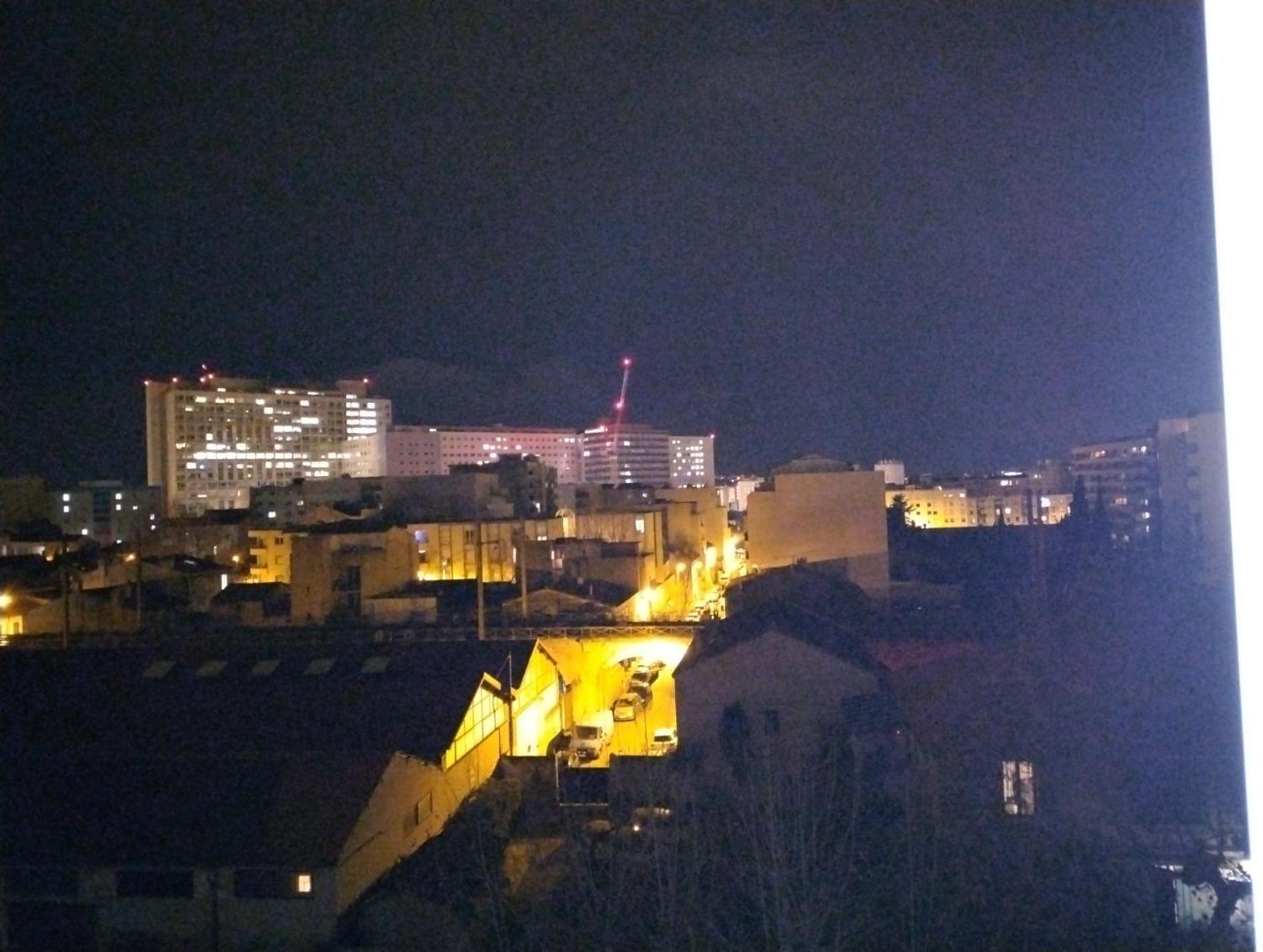 Centre Marseille T3 - Balcon Appartement Buitenkant foto